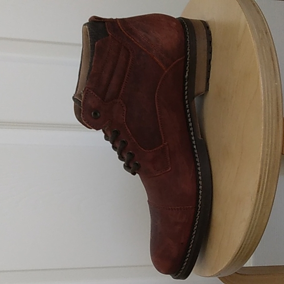 Aldo Buisness Casual Boots (size 11) - Picture 10 of 16